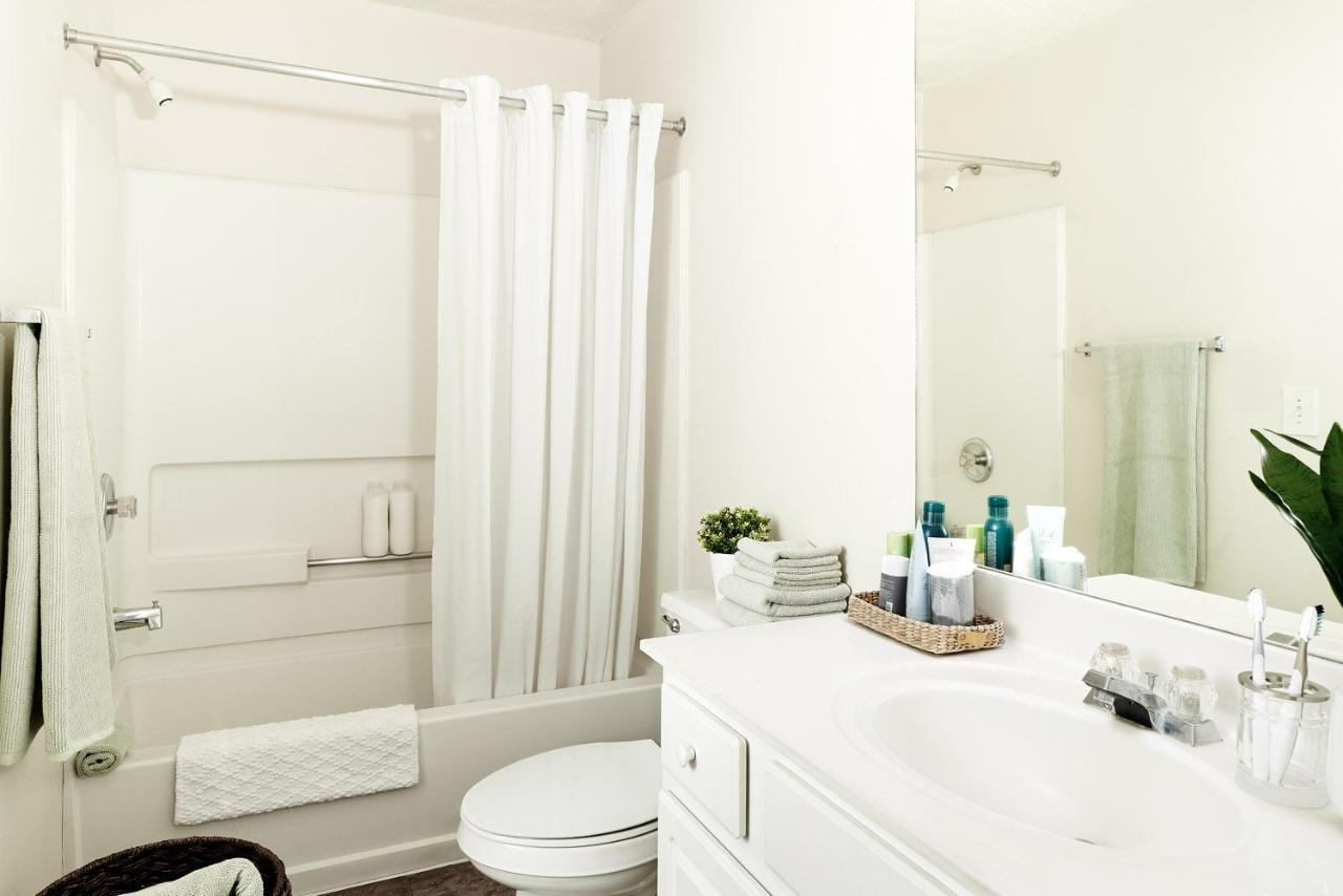 Intown Suites Extended Stay Atlanta Ga - Lilburn Экстерьер фото